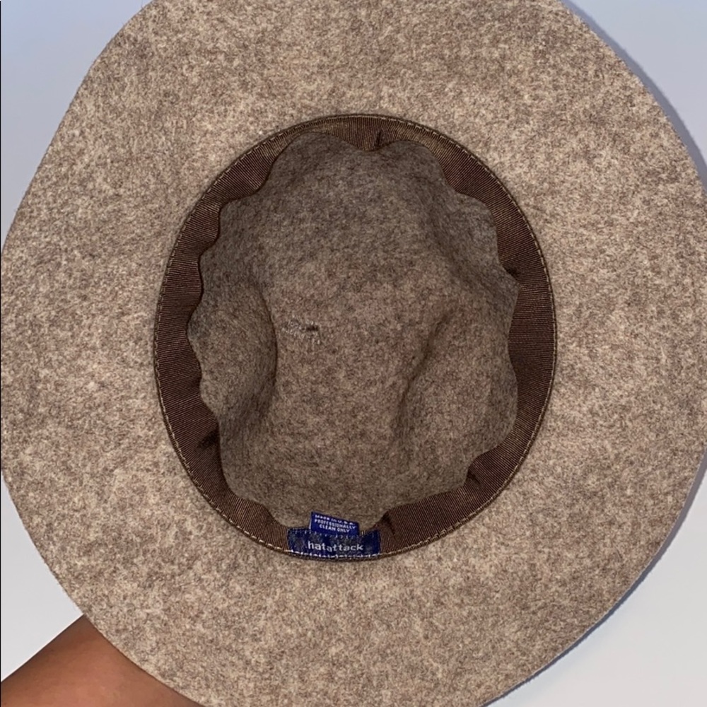 Felt Hat - Picture 3 of 3